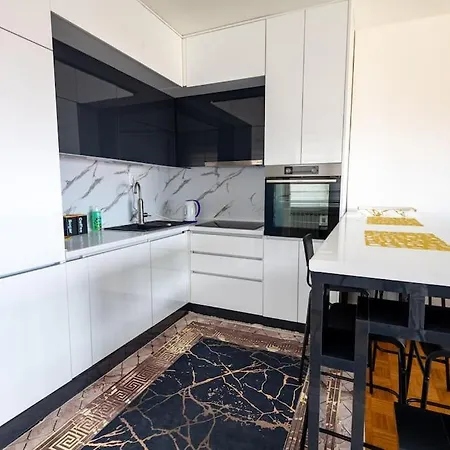 Apartment Aida No1 View - Free Parking - *